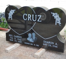 Park-Cemetery-Cruz-Front-1