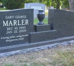 Confetti Black Granite, Winged Monument