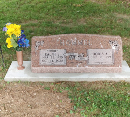 Greenlawn-Cemetery-Hommel-front1